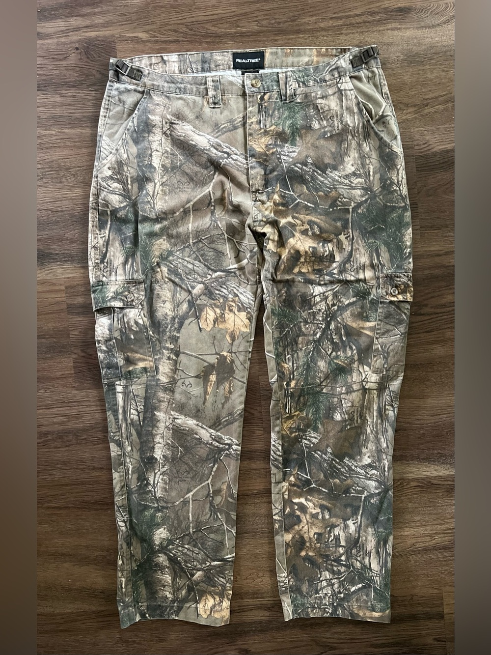 Realtree Men’s XL Camo Cargo Hunting Pants